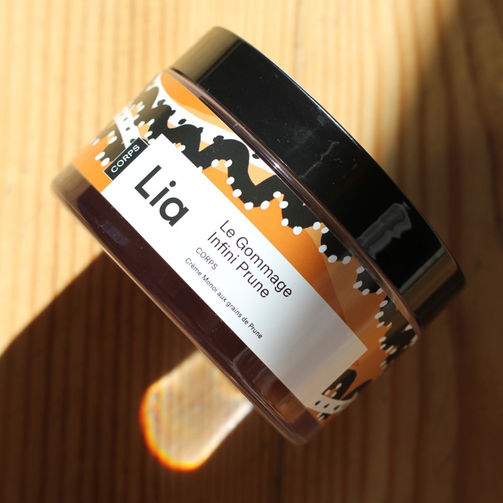photo du pot exfoliant corps laboratoire lia
