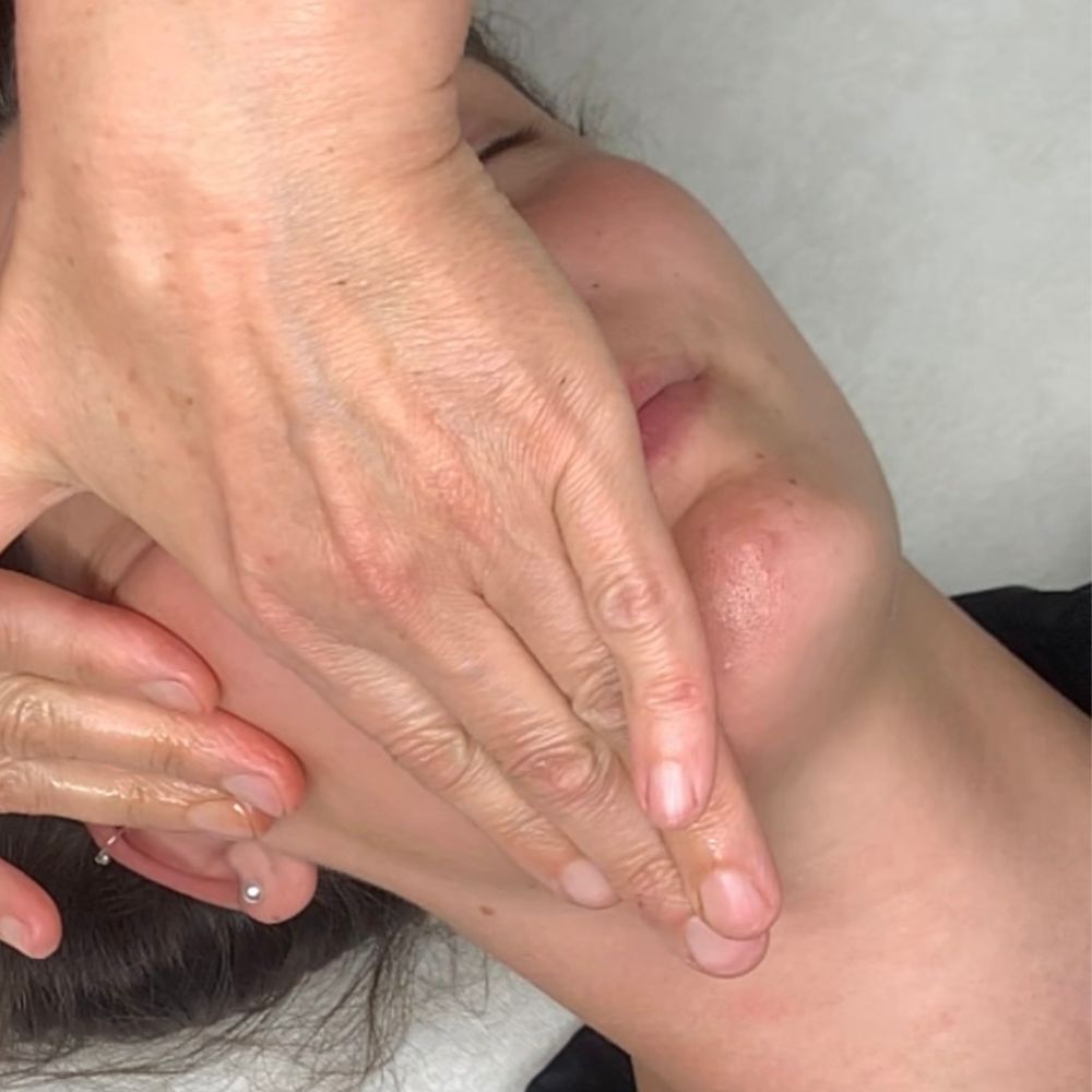 Le massage kobido anti age